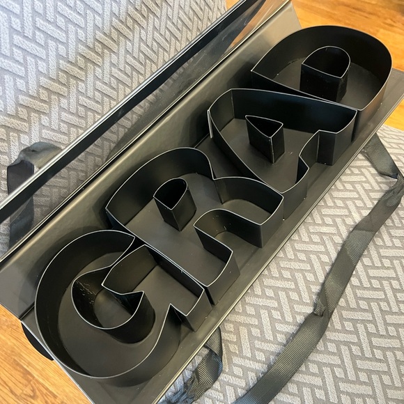 CWC Grad Gift Box - Black and Silver - Picture 2 of 3